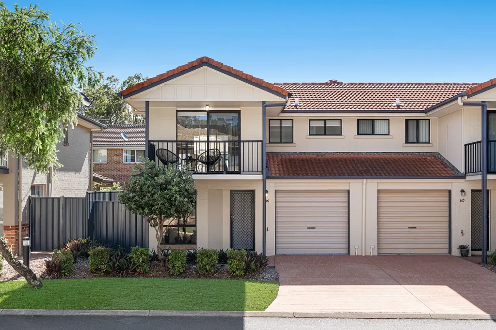 Victoria Point 3कमरा Move In Ready Coastal Townhouse!