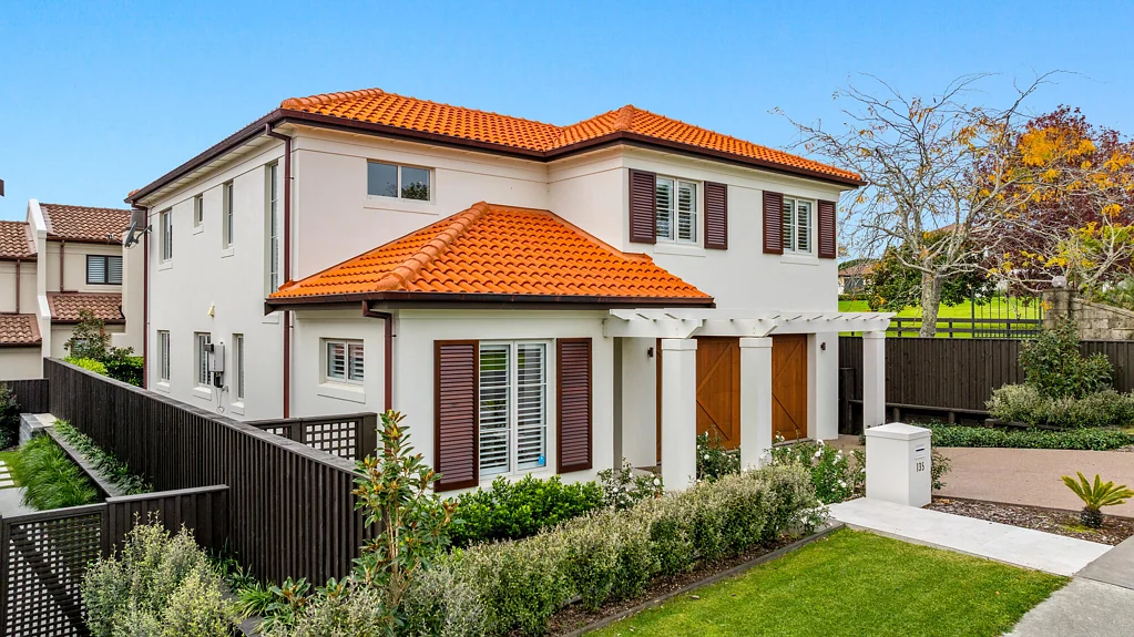 Karaka 4غرفة نوم Masonry Magic - Standalone Eden Home