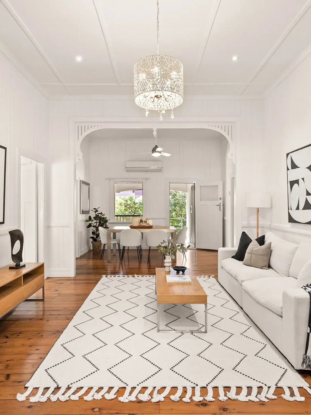 Kelvin Grove 4部屋 Timeless Elegance Nestled in Brisbane's Most Desired Pocket with Subdivision Potential!