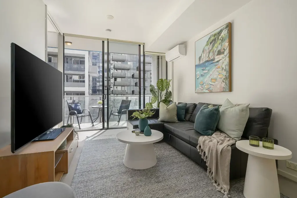 Docklands 1침실 NORTH-FACING 1-BEDROOM WITH 61SQM (APPROX) OF LIGHT & SPACE