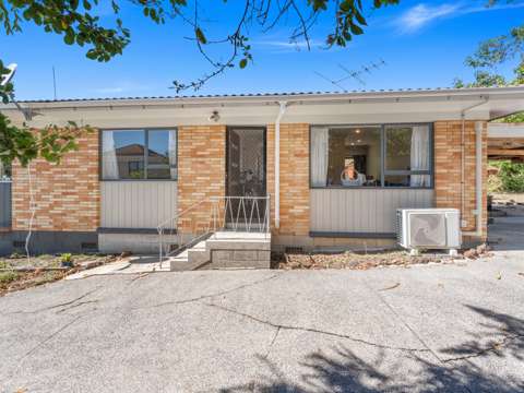 New Lynn 1房 低维护砖瓦住宅，高性价比，院内车位+车棚，适合退休、投资、首次购房！ Adorable and affordable!