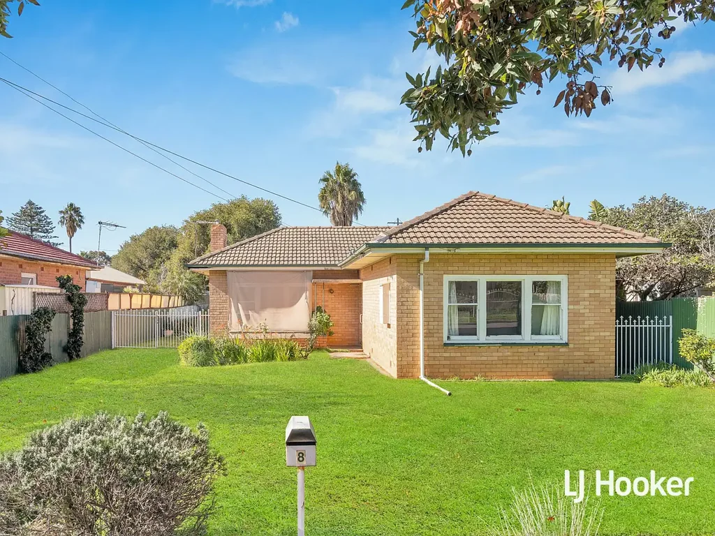 Kilburn 3房  Rare Dual Street Frontage on 780sqm