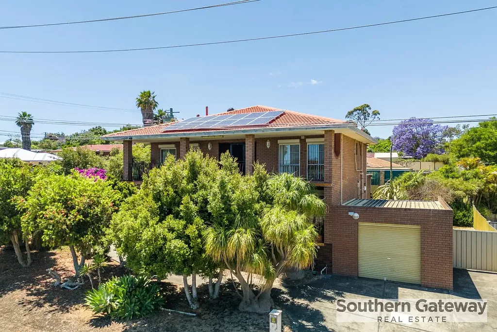 34 Tanson Road, Parmelia, WA 6167