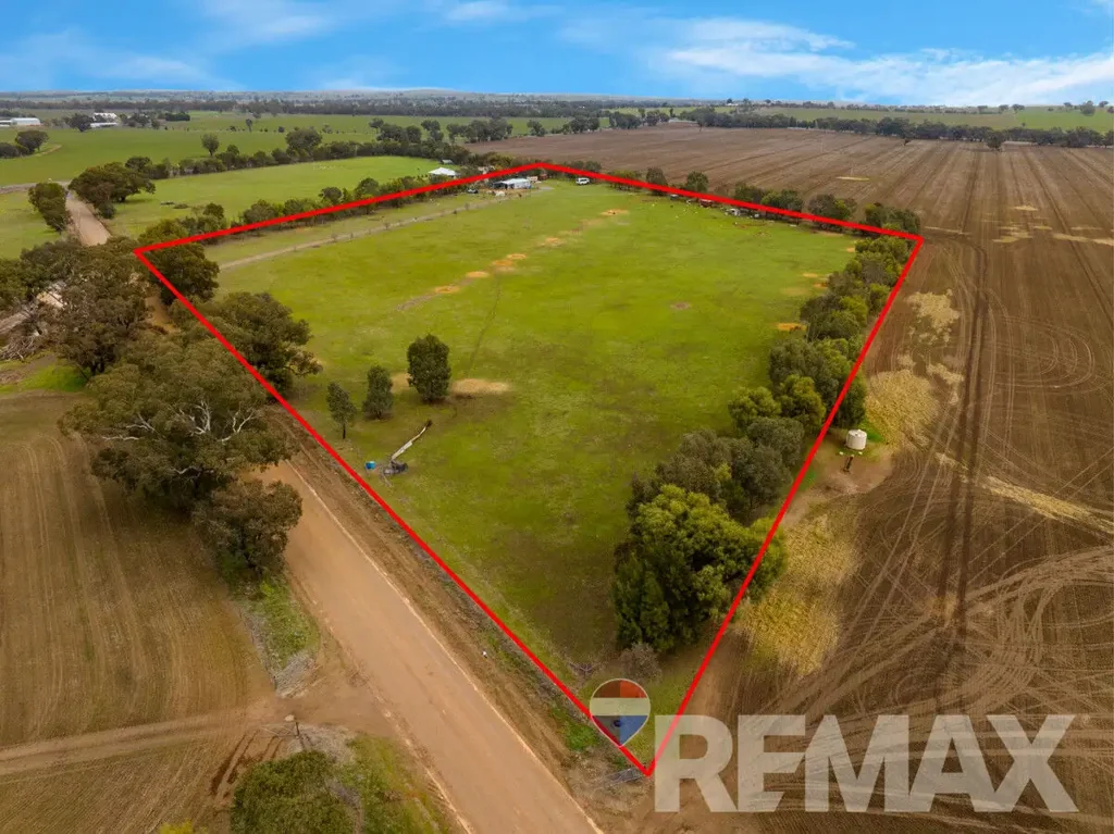Junee  Escape To The Country