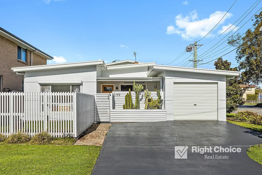 Lake Illawarra 3房  Updated, Inviting & Ready to Enjoy