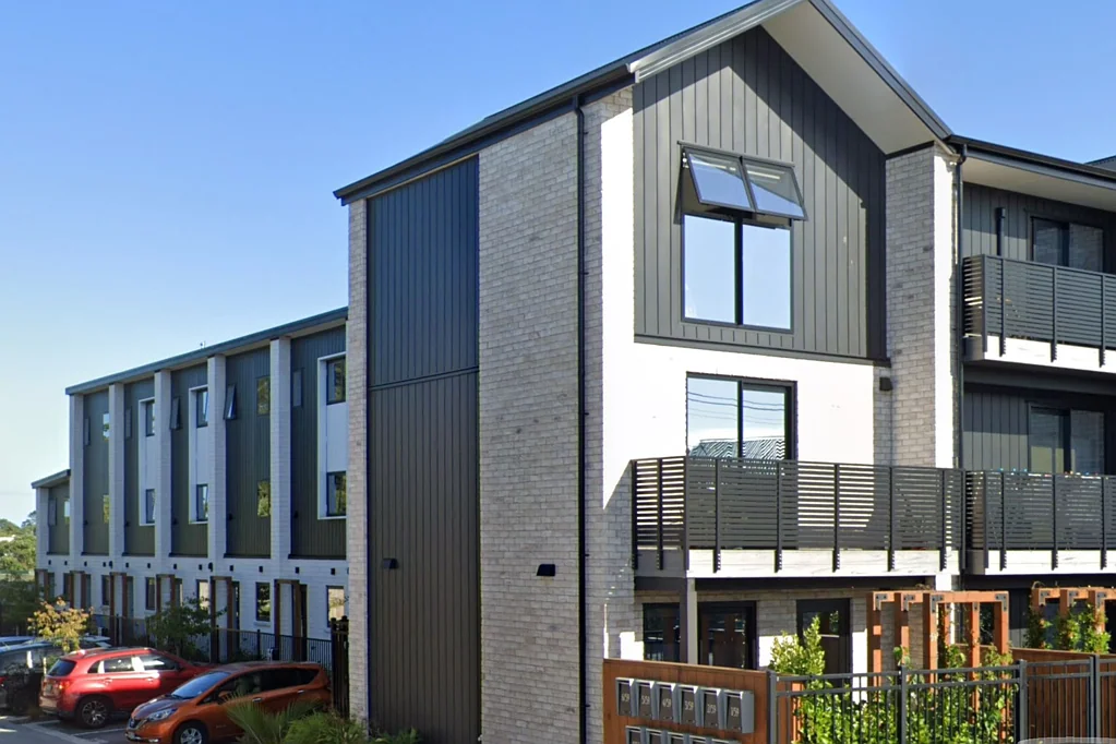 Te Atatu Peninsula 2Habitaciones Investors! An amazing yield