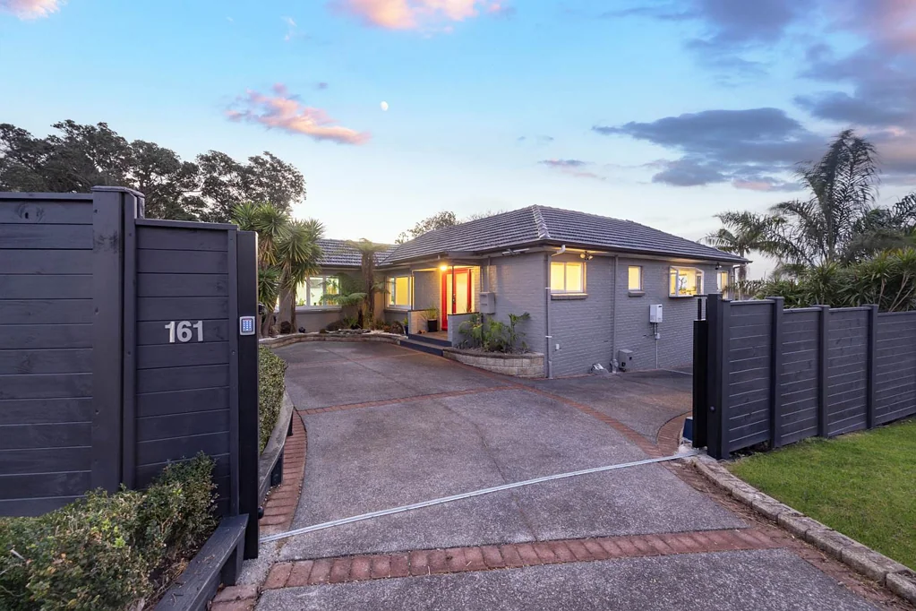 161 Golf Road, Titirangi, Waitakere City, Auckland