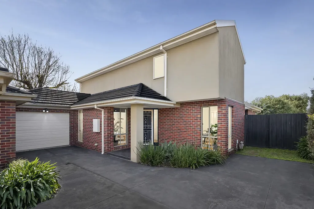Sunbury 3房 Central Township - 4 卧室! Central Township - 4 Bedrooms!