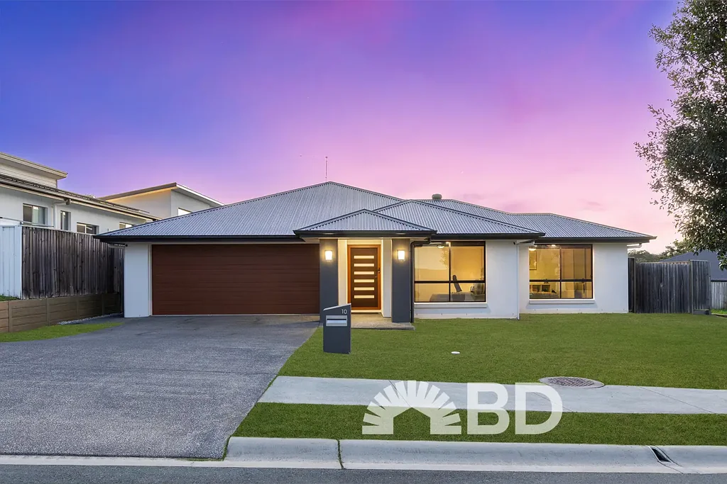 Narangba 4침실 Modern Family Living with Pool, Side Access & Multiple Living Zones