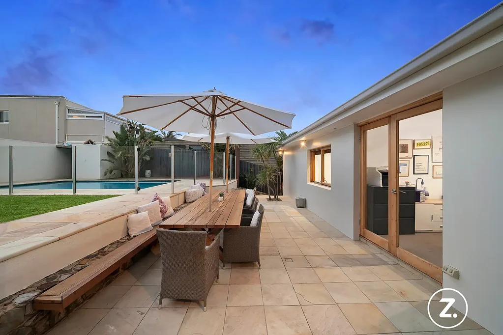 Aspendale 5ห้องนอน A Slice of Beachside Bliss – 5 Bedroom, 2 Bathroom Family Home