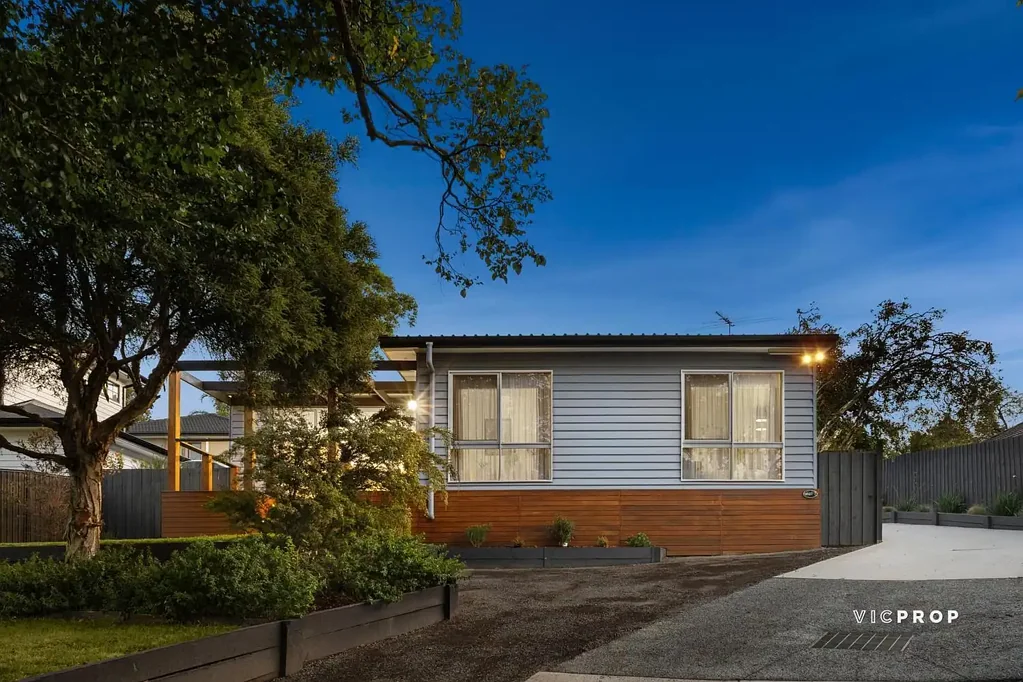 1/15 Blackwood Park Road, Ferntree Gully, VIC 3156