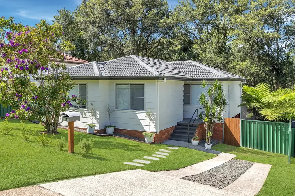 31 Gregory Parade, Kotara, NSW 2289