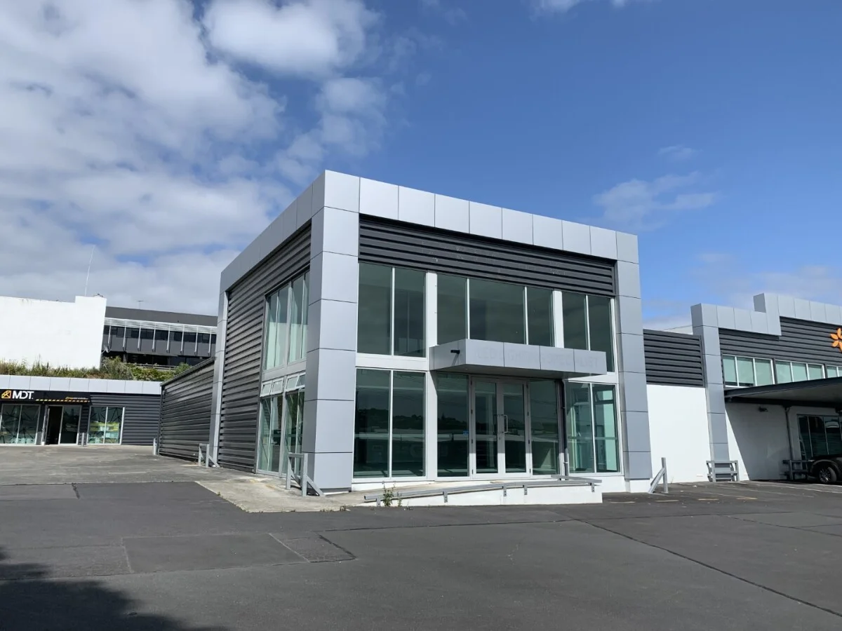 Wairau Valley  Wairau Showroom, Warehouse, Office - Choice of 2