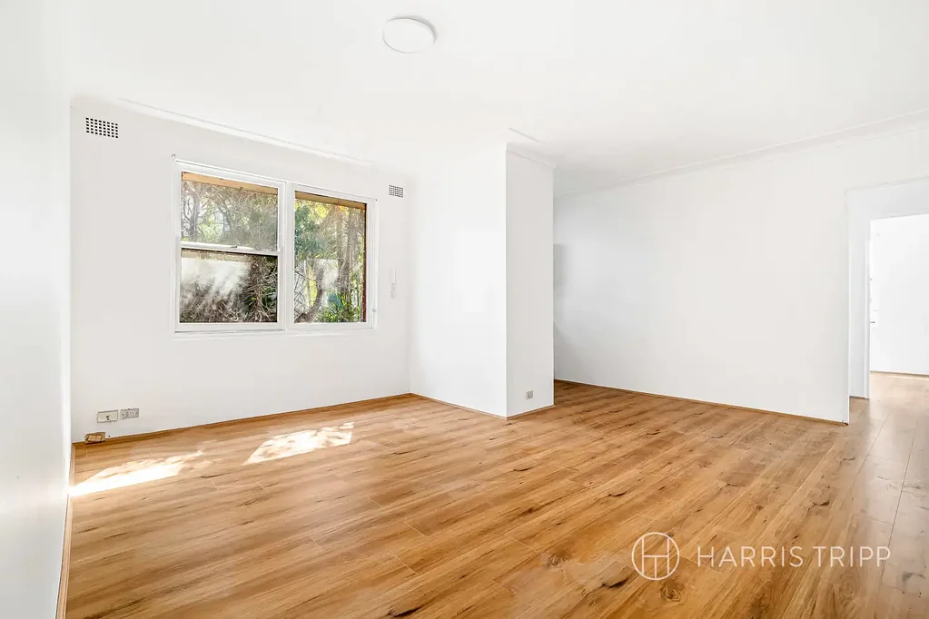 Freshly Updated Top-Floor Apartment in Convenient Marrickville Location