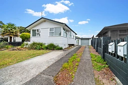 5 Blythe Place, Glendene