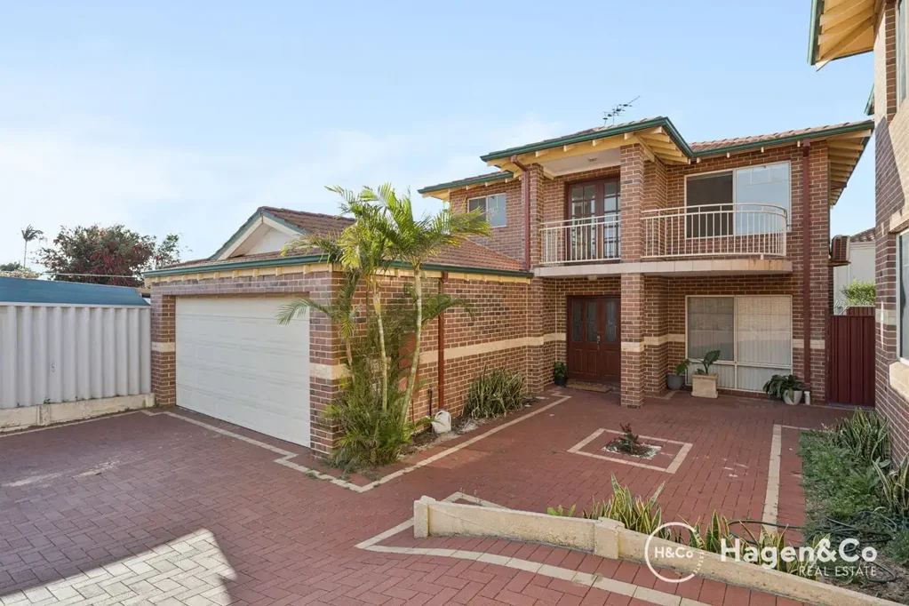 Coastal Living in Prime Scarborough Location