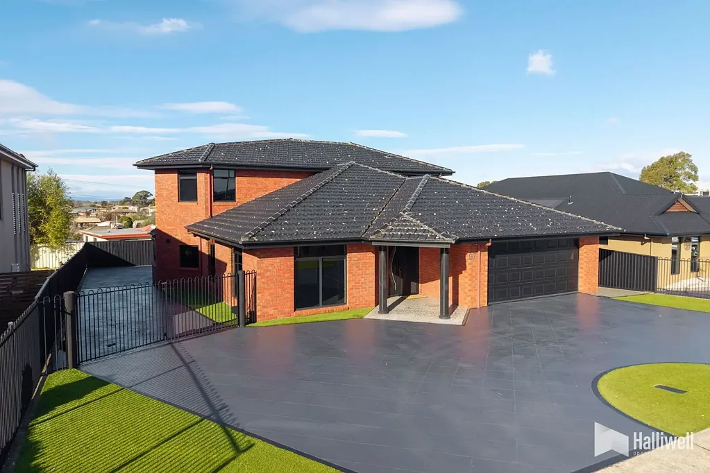 Devonport 4Kwarto Expansive Family Living with Exceptional Versatility