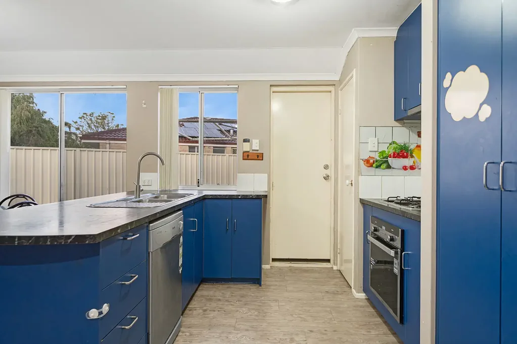 30 Coorain Street, Maddington, WA 6109