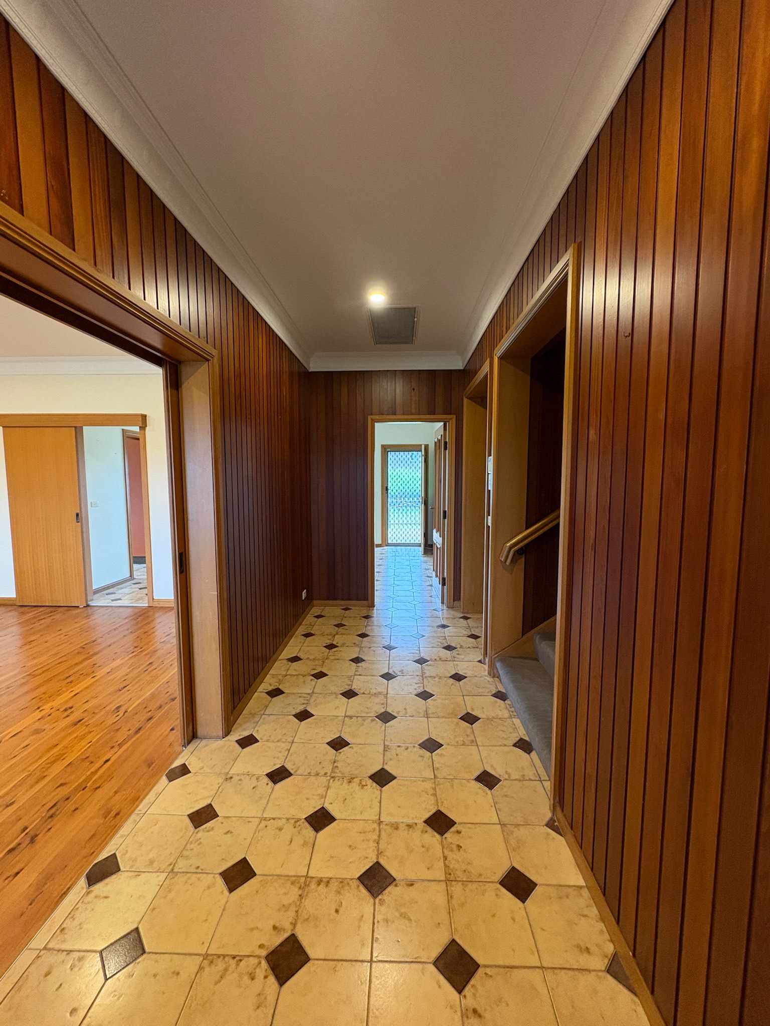 26 HEMPHILL AV, MOUNT PRITCHARD NSW 2170, 0 कमरे, 0 बाथरूम, House