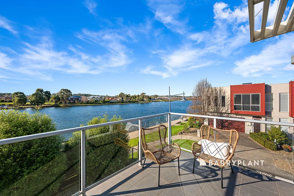 23 Albatross Drive, Pakenham, VIC 3810