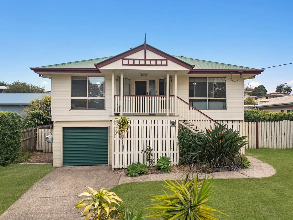 19 Sealy Street, Silkstone, QLD 4304
