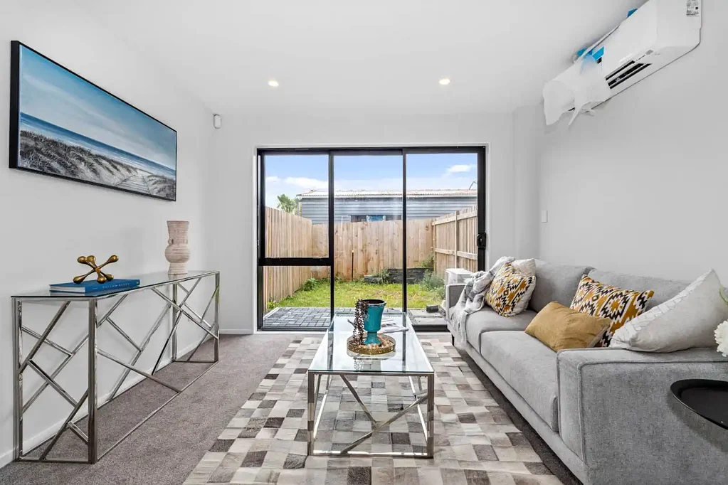 9/267 Great North Road, Henderson, Waitakere City, Auckland