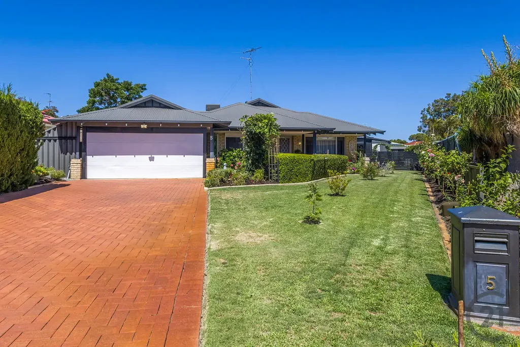 5 Nymans Court, Erskine, WA 6210