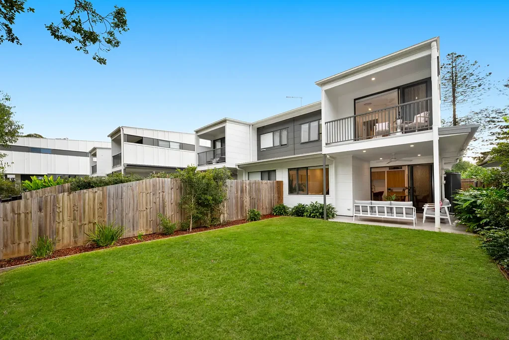 Albany Creek 4Moenga Defined by Serenity and Sophistication in Exclusive Enclave Awaits