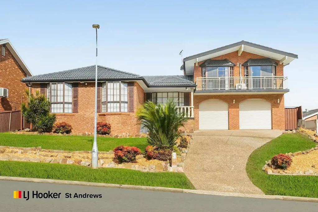 Blairmount 4ਬੈੱਡਰੂਮ ELEVATED FAMILY OASIS WITH SWEEPING VIEWS & EXCEPTIONAL LIVING SPACES