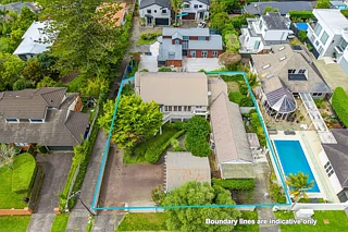7 Aberdeen Road, Castor Bay, North Shore City
