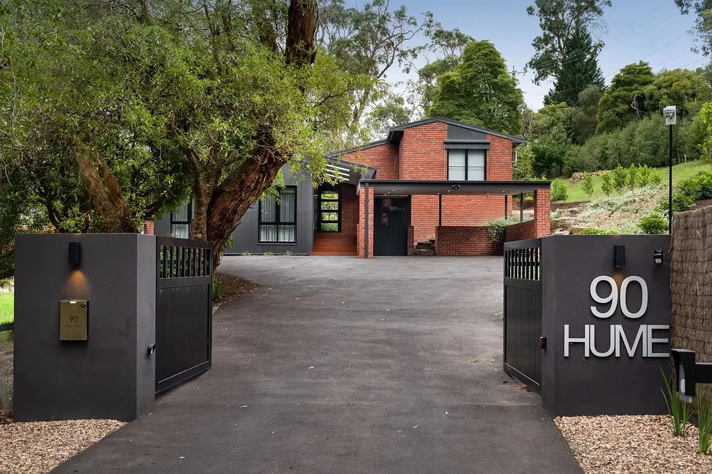 Upwey 4ห้องนอน Zoned Living & Exceptional Entertaining – A Turnkey Masterpiece