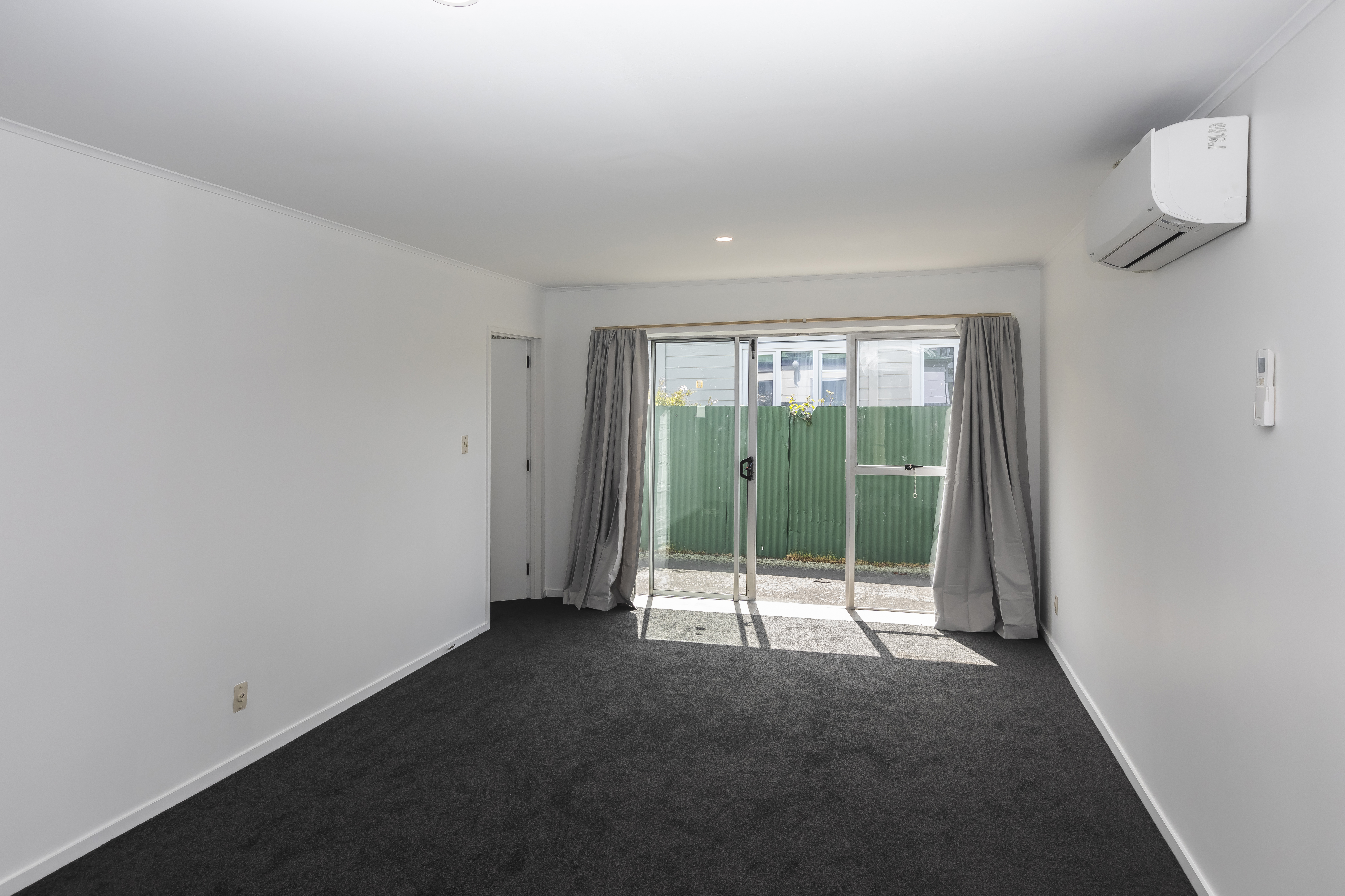 2/14 Seddon Street, Sydenham, Christchurch, 1 rūma, 1 rūma horoi, House