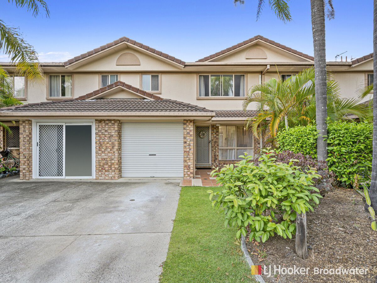 CENTRAL HEIGHTS UNIT 32 21 USHER AV, LABRADOR QLD 4215, 0 habitaciones, 0 baños, Townhouse