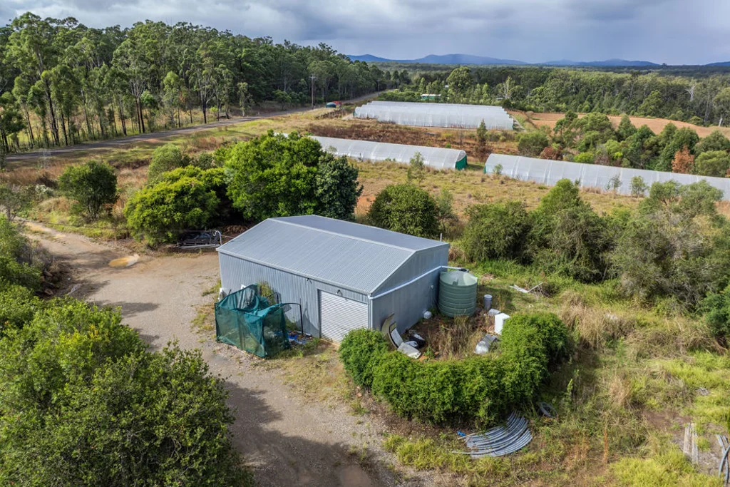 Wells Crossing  ACREAGE WITH AN INCOME