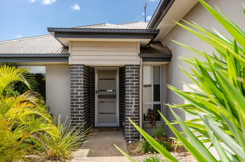 SPACIOUS FAMILY HOME IN GLEN EDEN