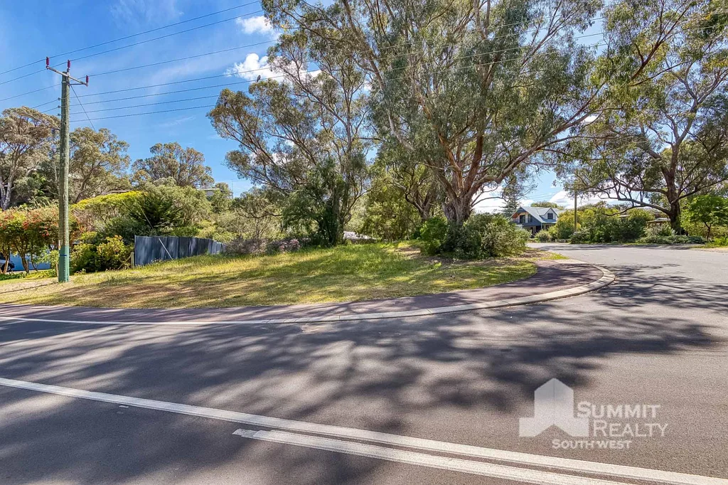 55 Myalup Beach Road, Myalup, WA 6220