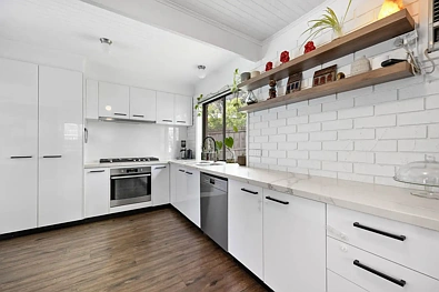 ਰਸੋਈ - 16 Withers Close, Sunbury, VIC 3429