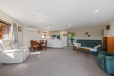 客厅 - 35b Murphys Road, Springlands, Marlborough