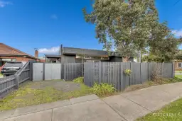 365 Geelong Road, Kingsville