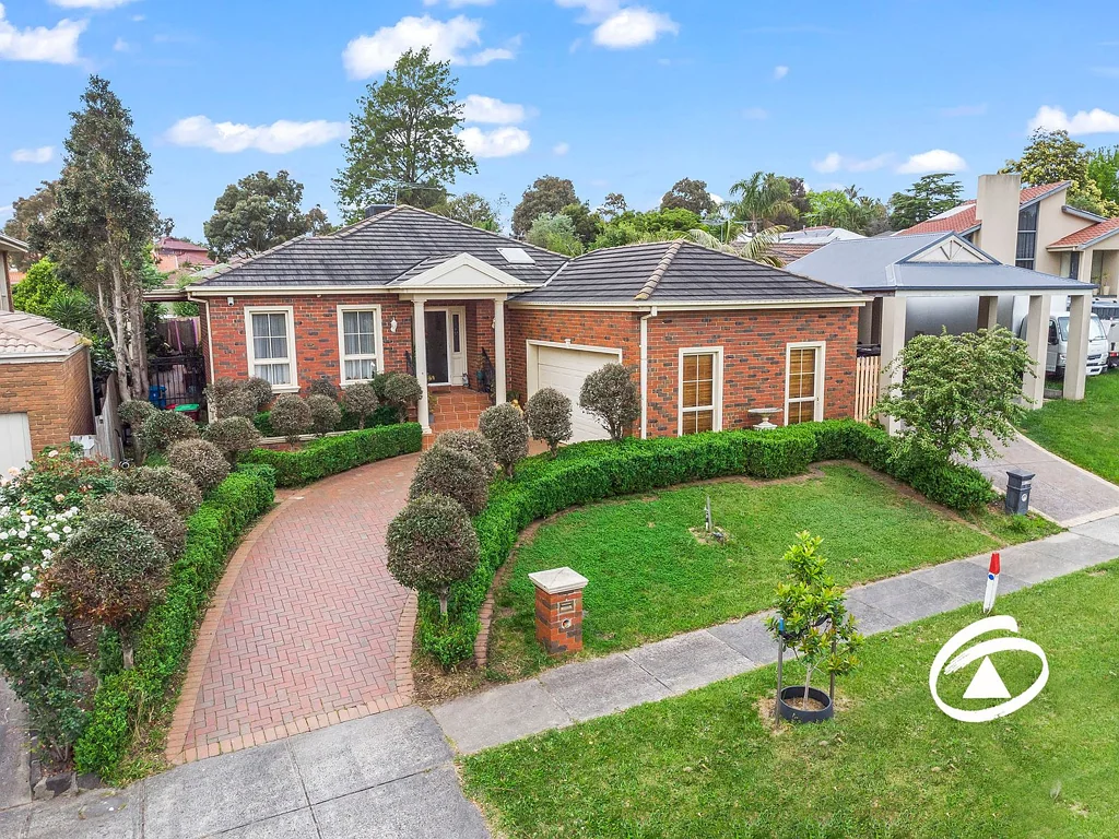 2 Ezard Close, Berwick, VIC 3806