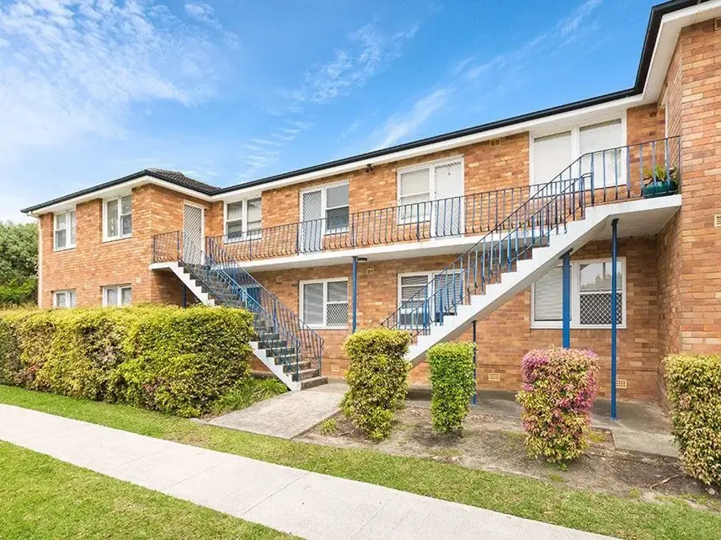 Bright and spacious