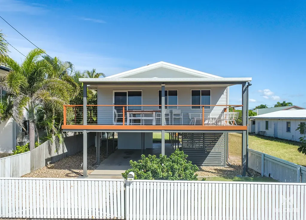 BEACH LIVING DOES NOT GET ANY BETTER - FULLY FURNISHED!!