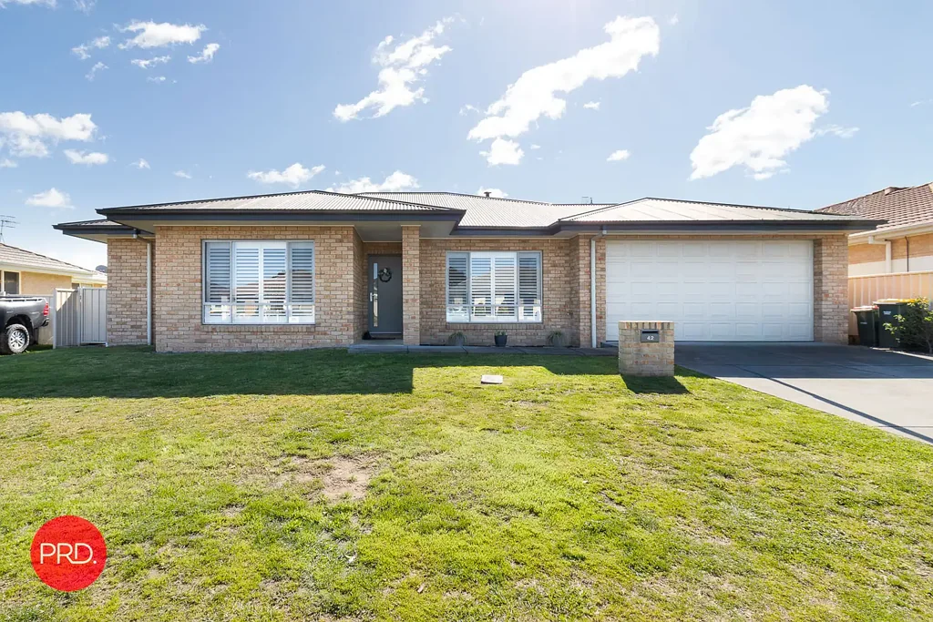 Bungendore 4બેડરૂમ Perfect Investment Opportunity or Family Home.
