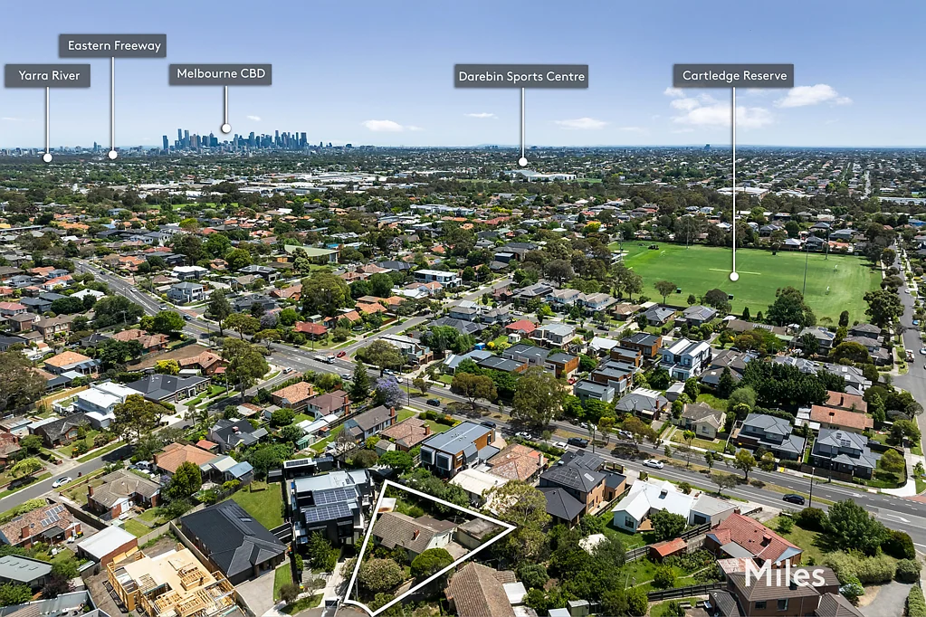 8 Royal Court, Ivanhoe, VIC 3079