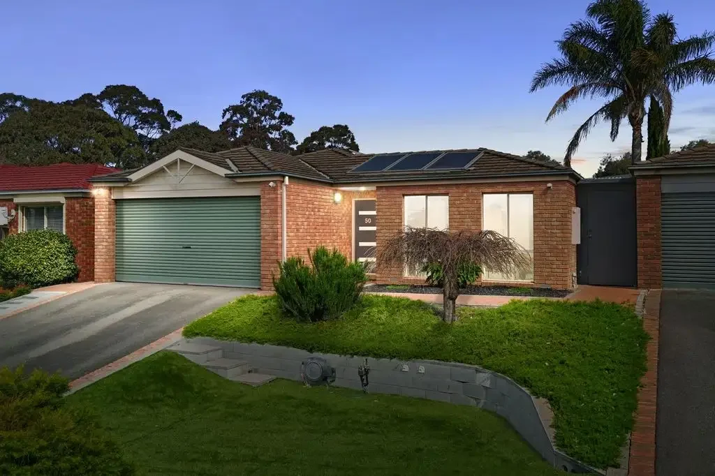 Chadstone 3બેડરૂમ Single-Level, Standalone and Designed to Entertain