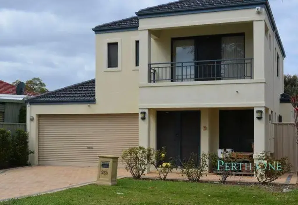 STUNNING FAMILY HOME!!!