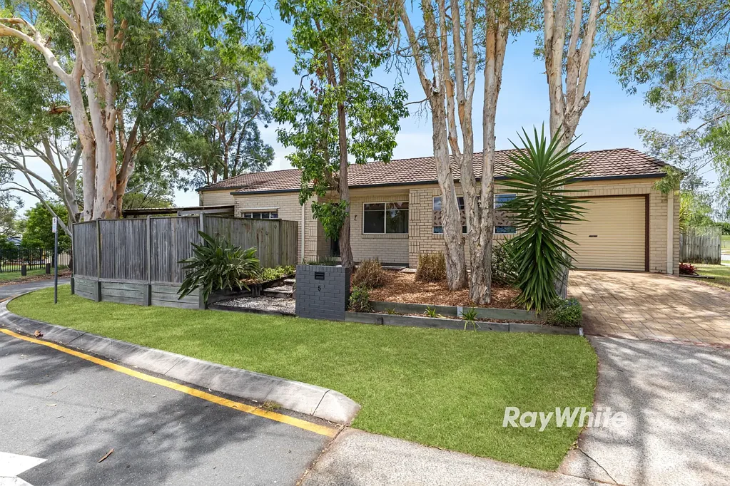 5 Kindy Lane, Kippa-Ring, QLD 4021