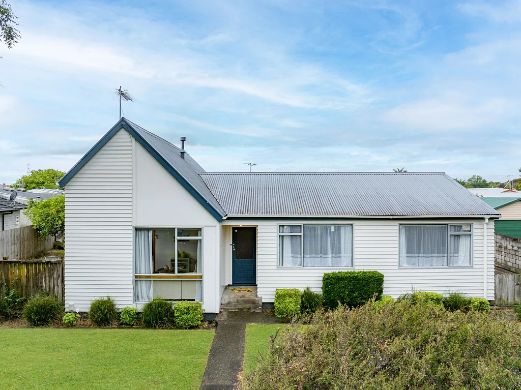 7 Crosher Place, Silverdale, Hamilton, Waikato