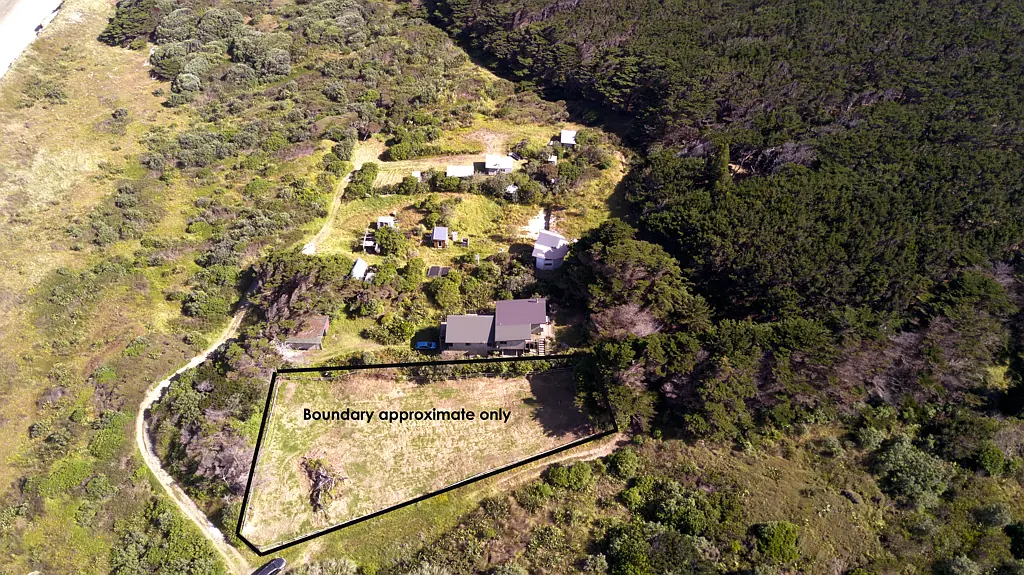 Awanui  A Coastal Bolt Hole Along 90 Mile Beach