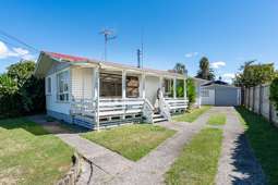 6 Manapouri Place, Glenview